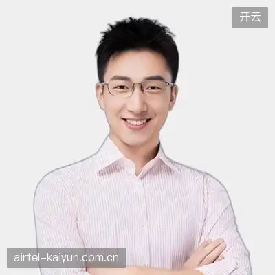 邱亮
